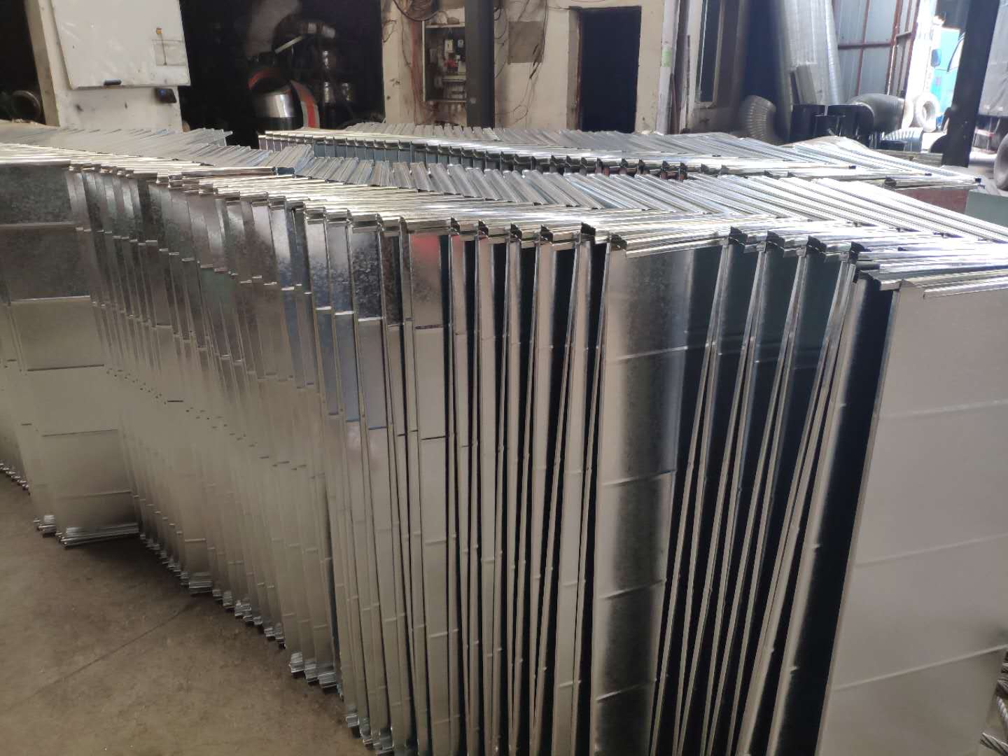 1563851858189291.jpg 0557e77d40c7635b000043c6c5f69fc.jpg